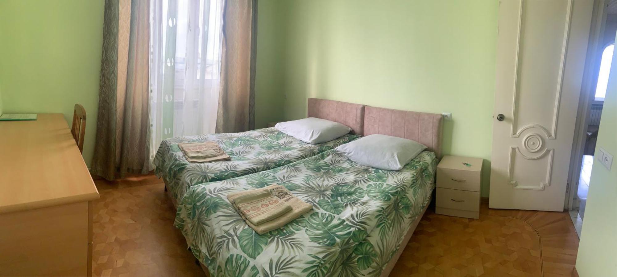Guest House Lilia Yerevan Exterior photo