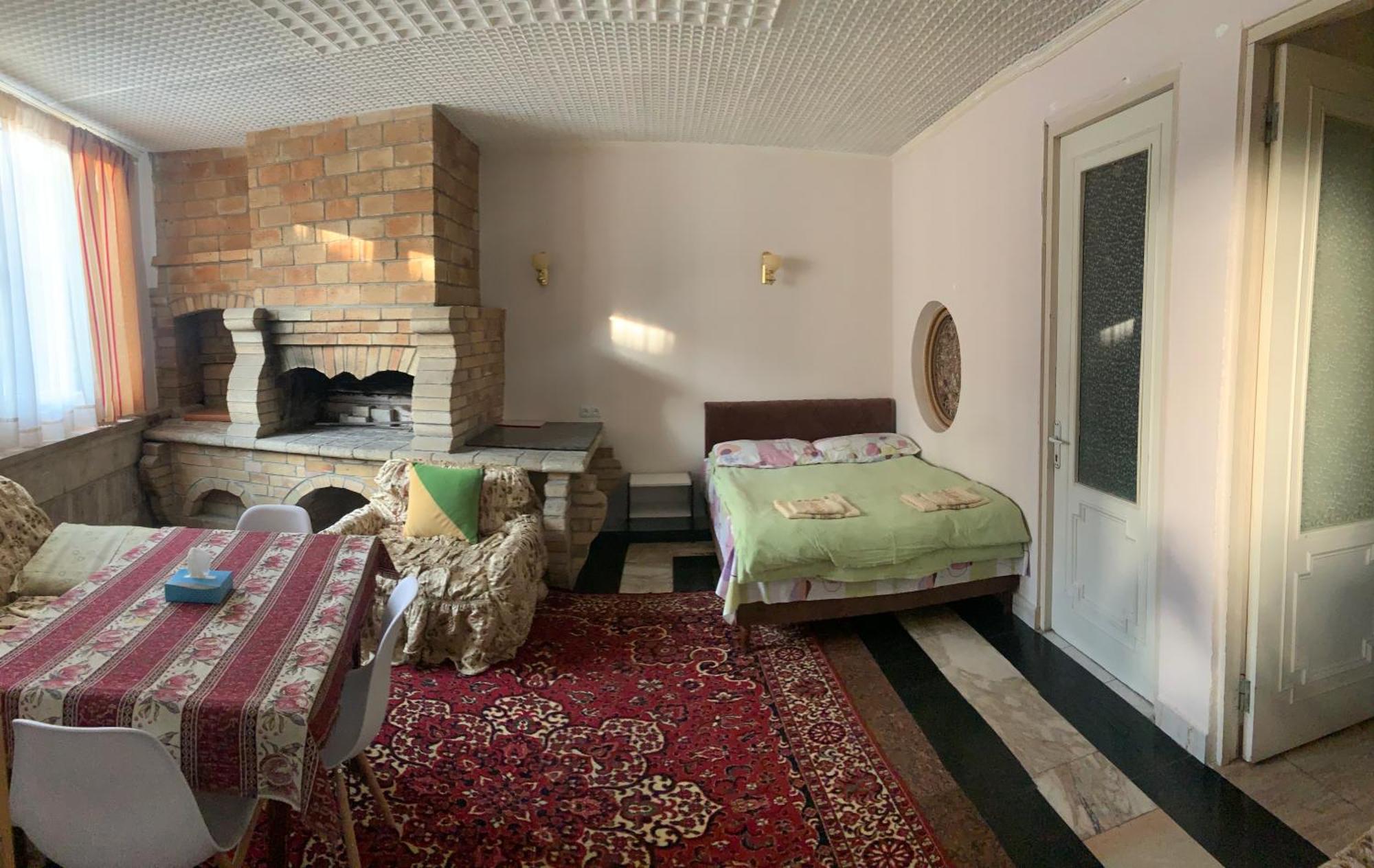 Guest House Lilia Yerevan Exterior photo